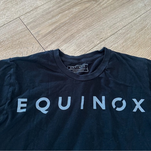 EQUINOX Black T-Shirt - Picture 3 of 7